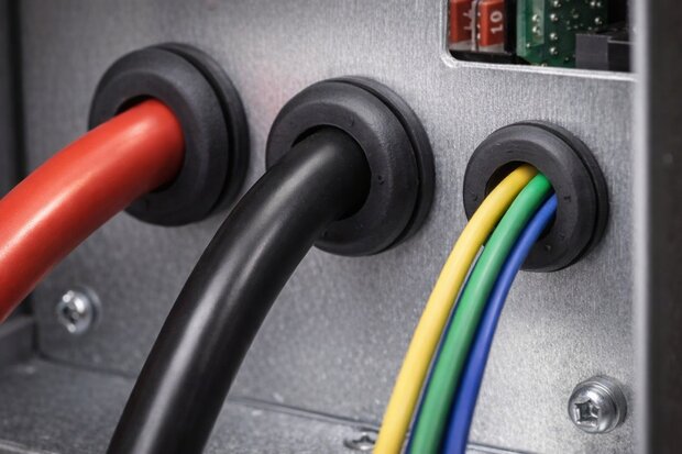 Transit for cables up to 7mm | material: PVC